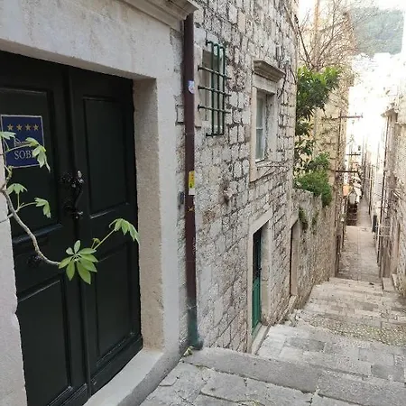 Shee-lu Dubrovnik