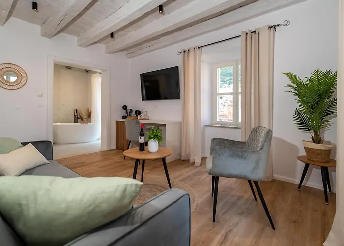 Shee-lu 4* Dubrovnik